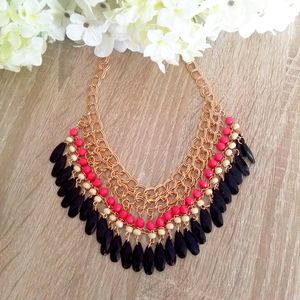 COLLIER PERLES COULEURS Rose