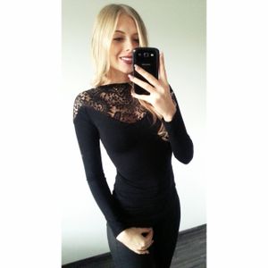 TOP DENTELLE NOIRE